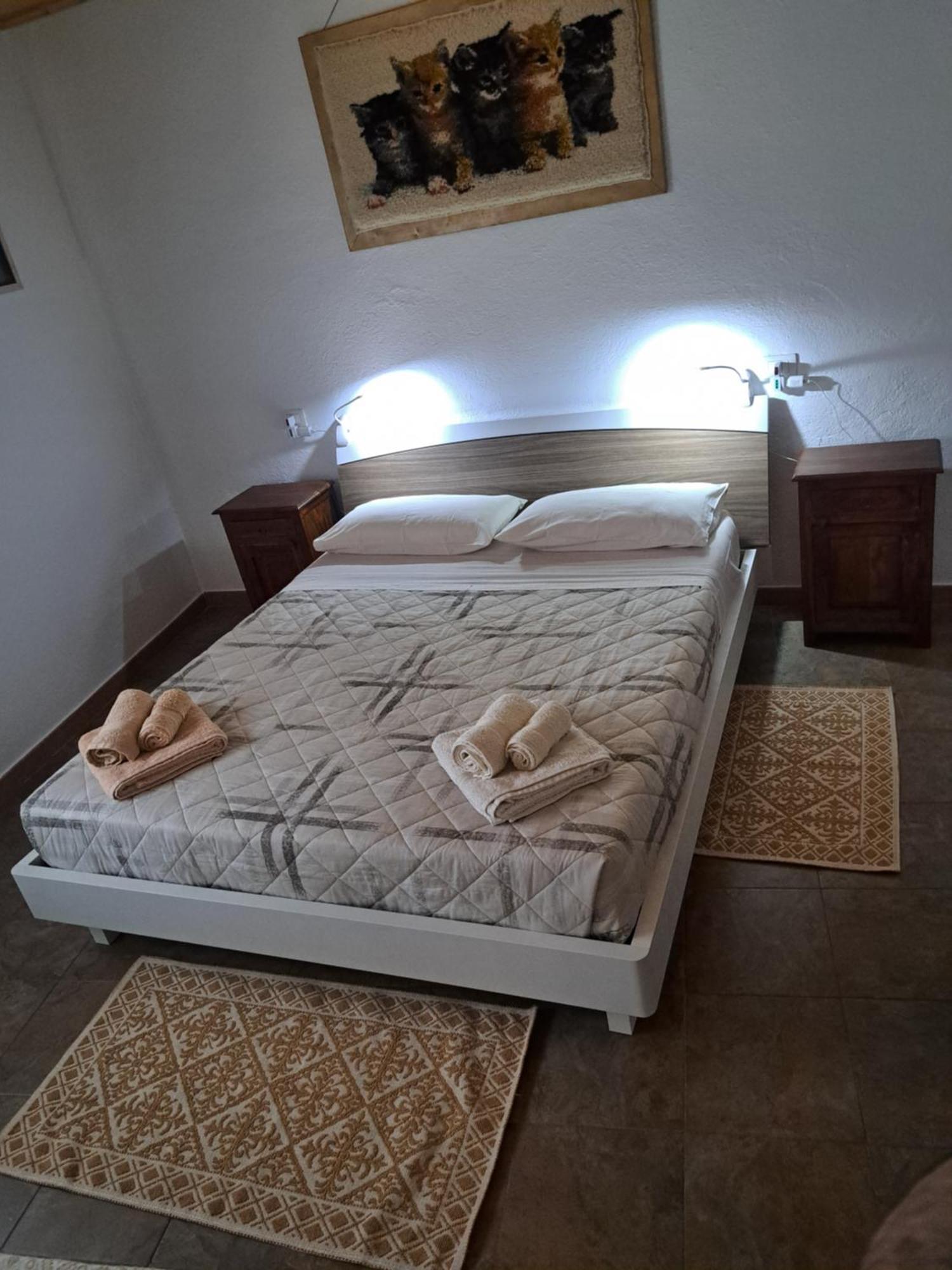 Casa Toloi Apartment Dorgali Ngoại thất bức ảnh