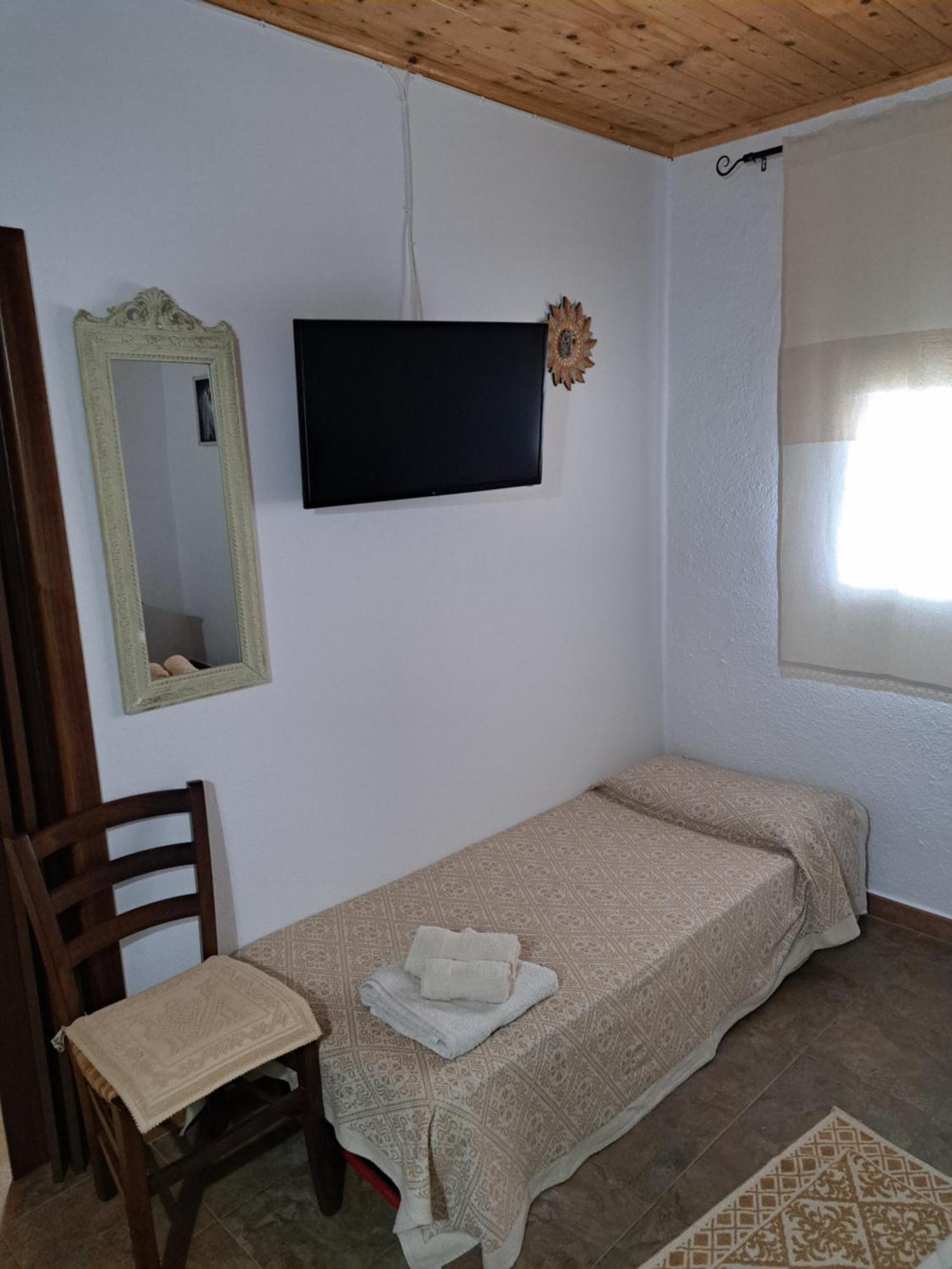 Casa Toloi Apartment Dorgali Ngoại thất bức ảnh